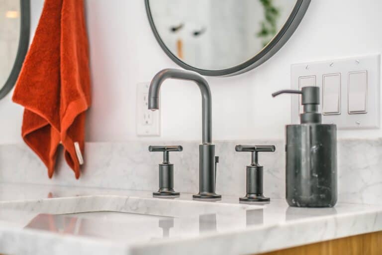 7 Luxury Bathroom Faucets